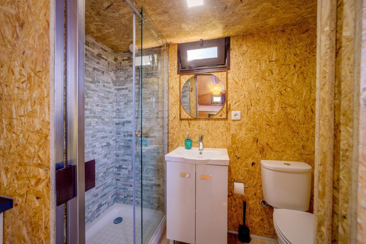 Raiva Arrabia Guest Houses Glamping מראה חיצוני תמונה