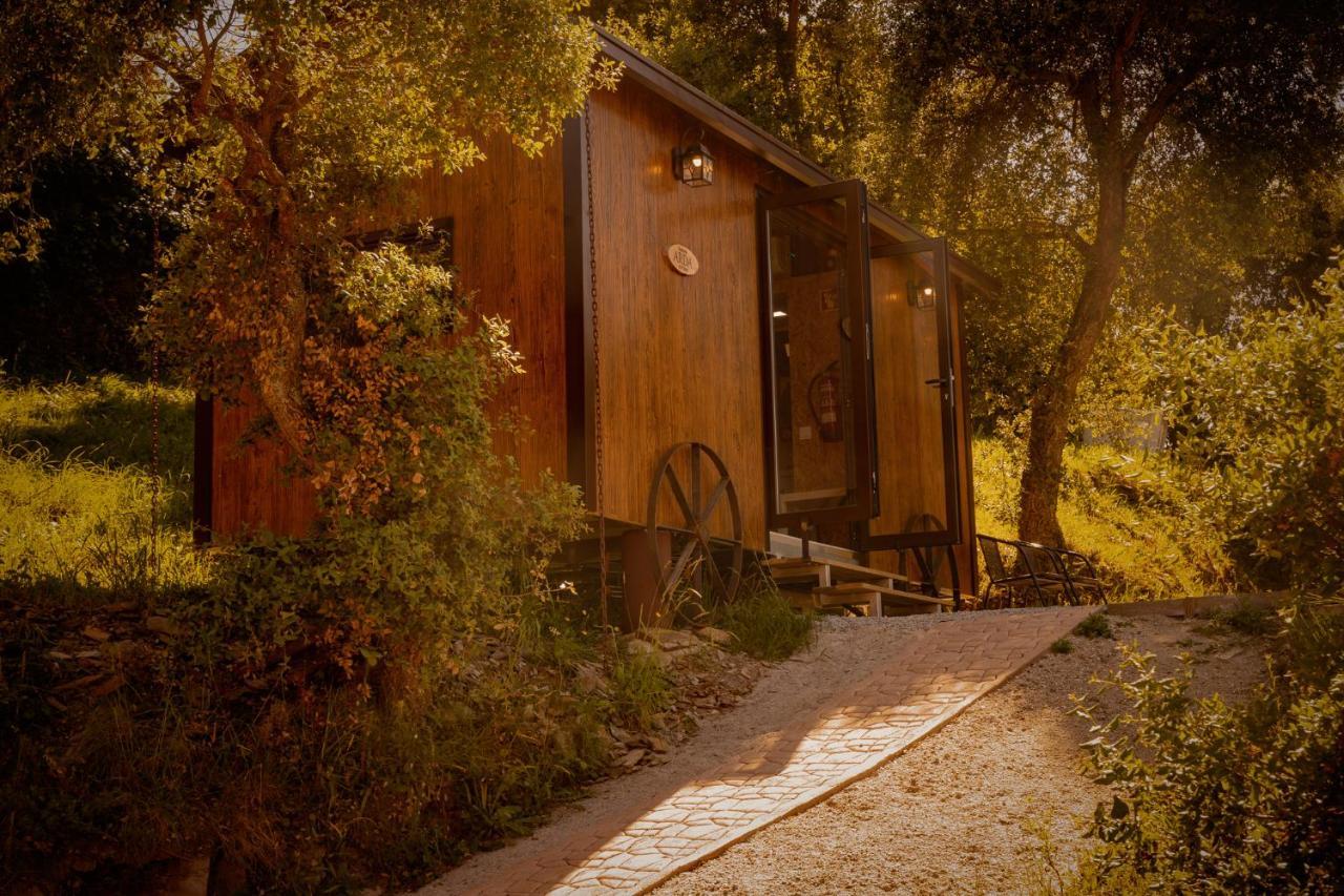 Raiva Arrabia Guest Houses Glamping מראה חיצוני תמונה