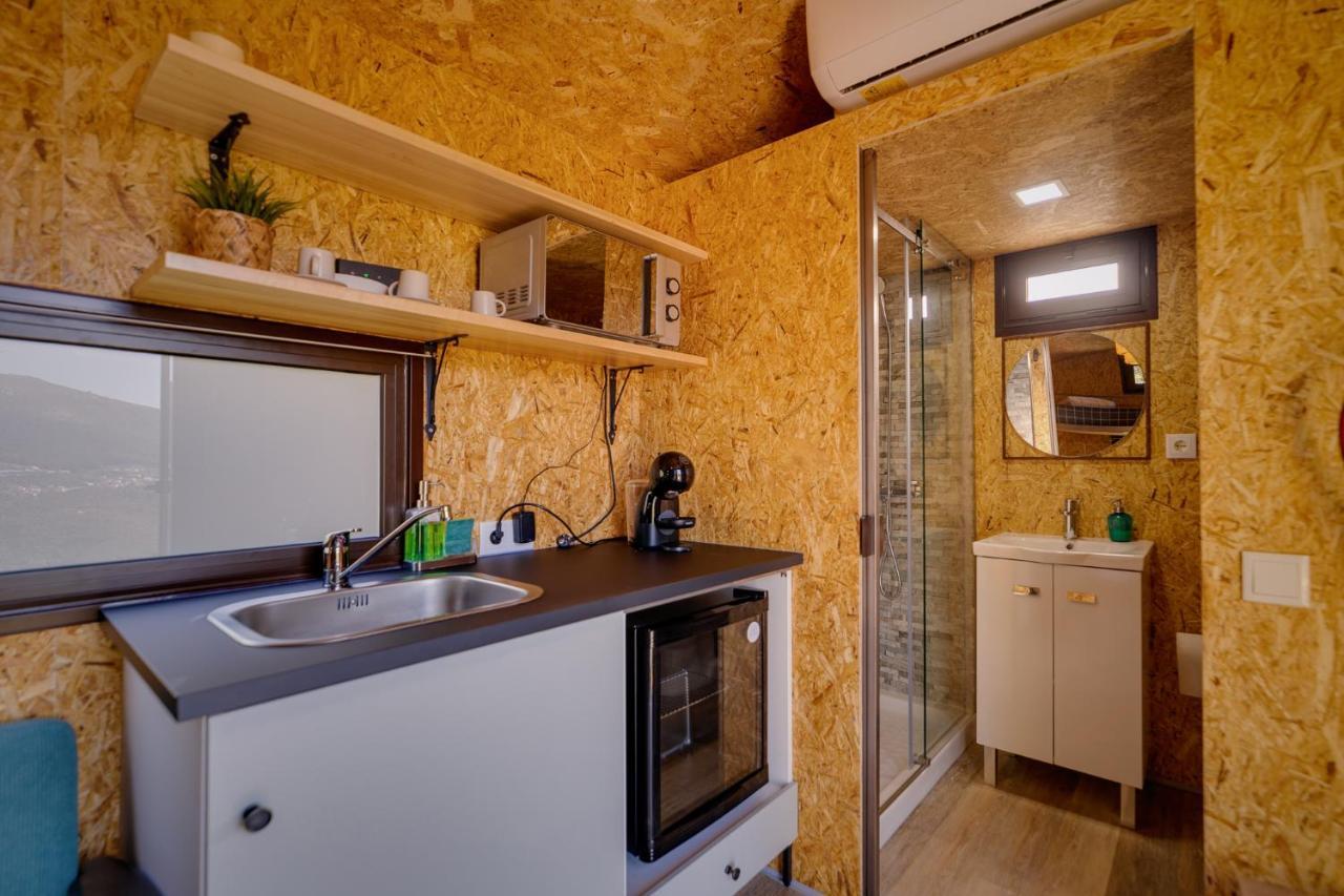 Raiva Arrabia Guest Houses Glamping מראה חיצוני תמונה